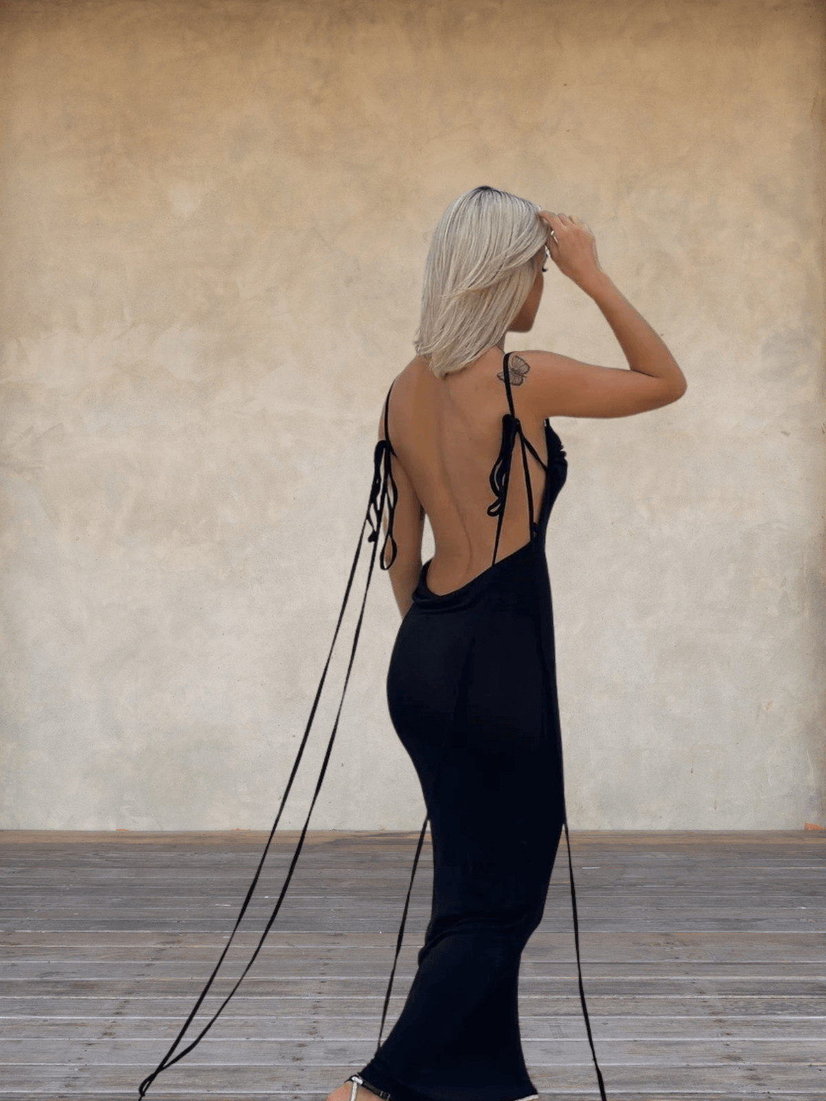 Silhouetta™ Backless Maxi Dress